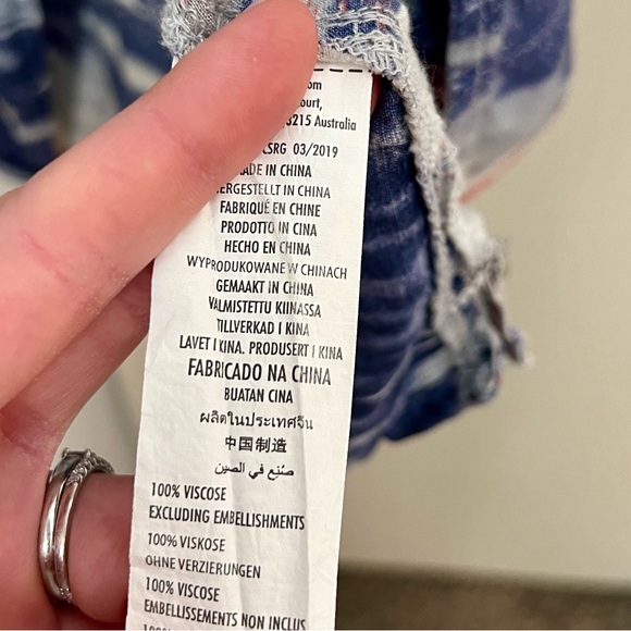 Vintage Remastered Casual Button Down - Picture 3 of 3